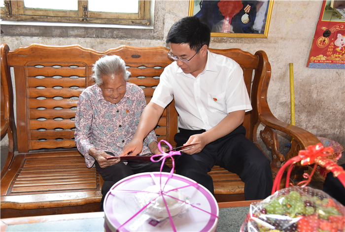 【纪检人•镜头 】 “七一”建党节