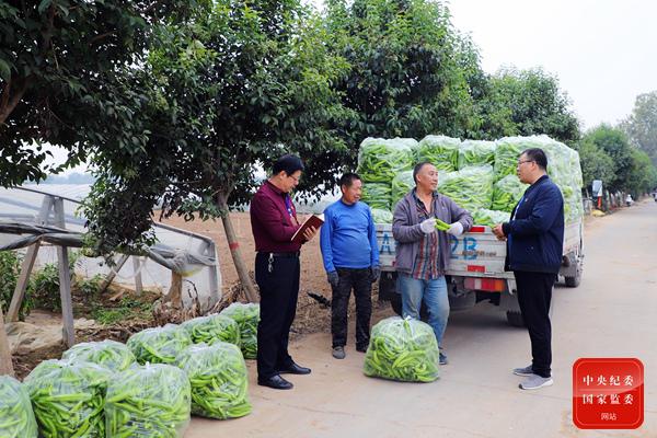 镜头 | 深入基层一线开展监督