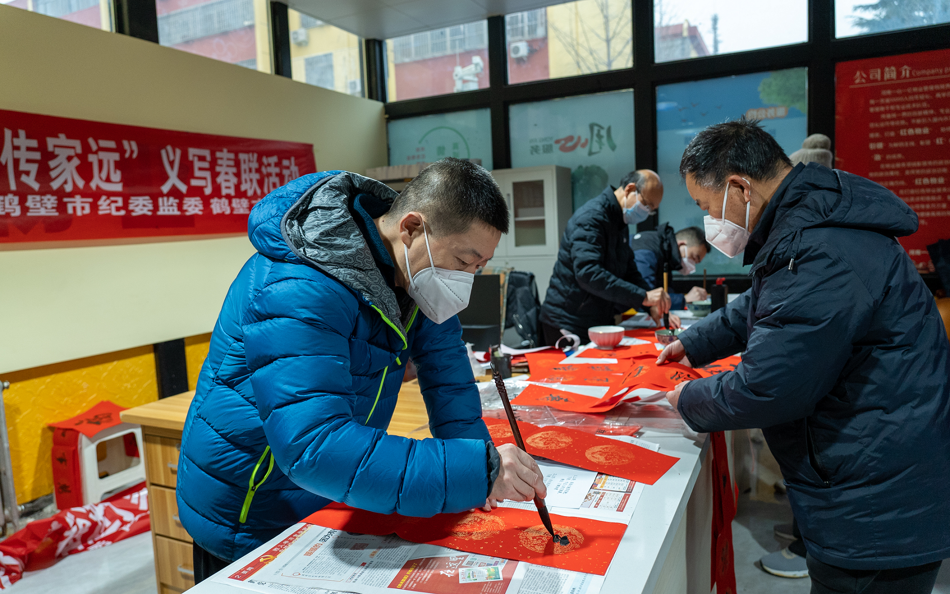 镜头丨风清气正过大年