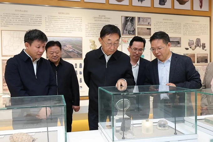 刘宁在省文物考古研究院专题调研考古和文物保护工作