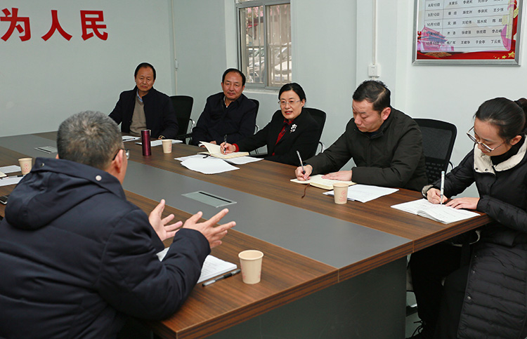 方婷到建安区调研人大代表联络站建设情况时强调 巩固提升平台建设 切实发挥代表作用