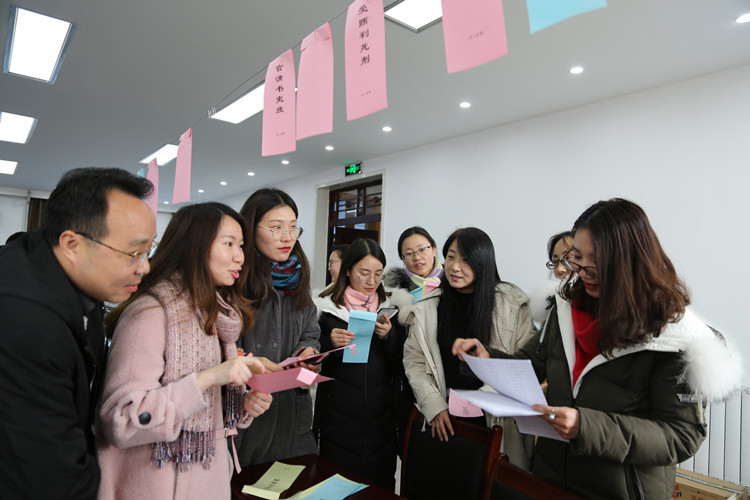 陕州区：开展文化活动 促进队伍融合
