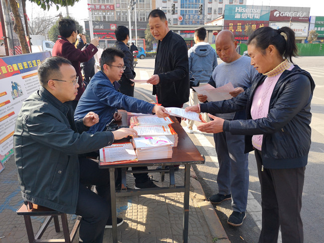 陕州区：强化宣传助力扫黑除恶